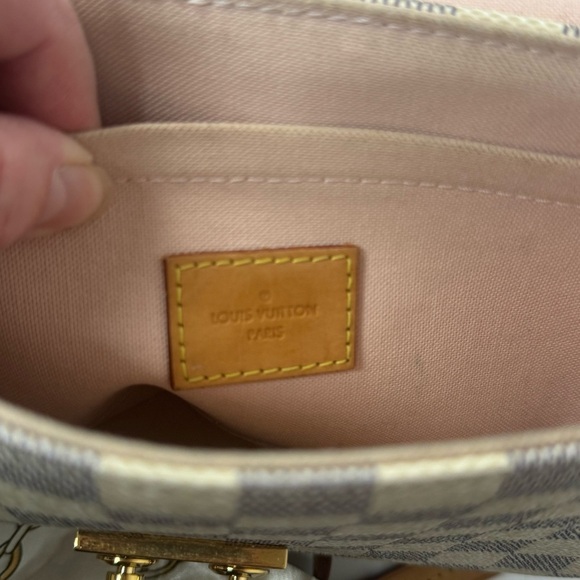 Louis Vuitton Damier Azur Croisette - Picture 13 of 16